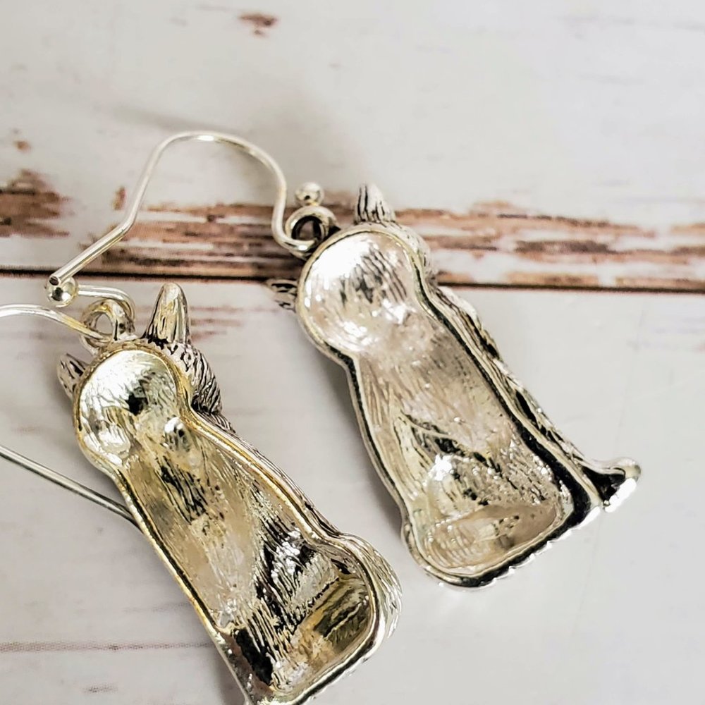 Lone Wolf Earrings - Picture 4 of 4